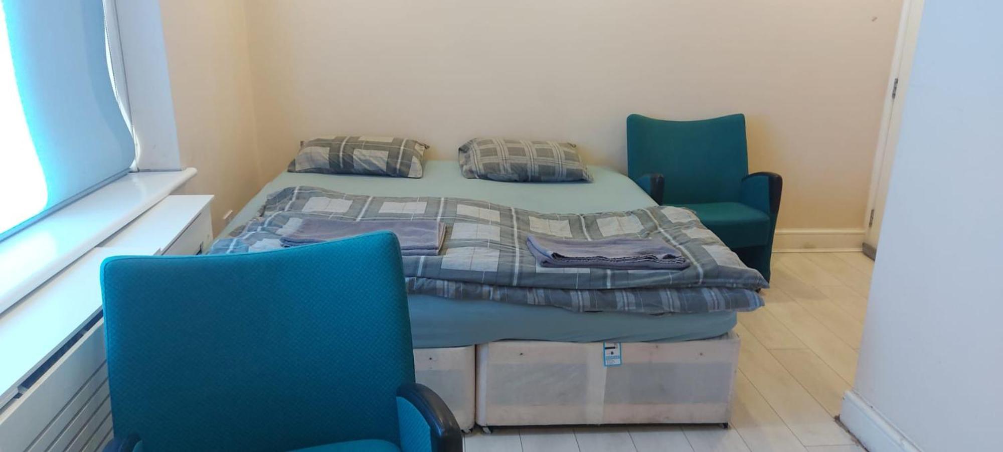 Romford Lodge * Romford